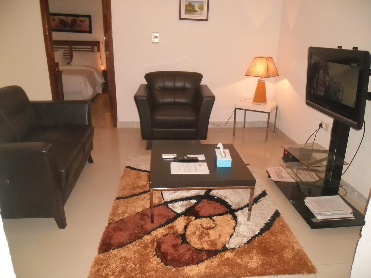 Hotel Vivi Palace Matadi Екстер'єр фото