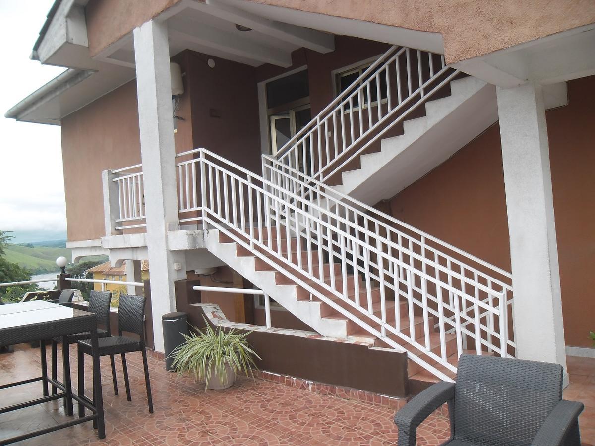 Hotel Vivi Palace Matadi Екстер'єр фото